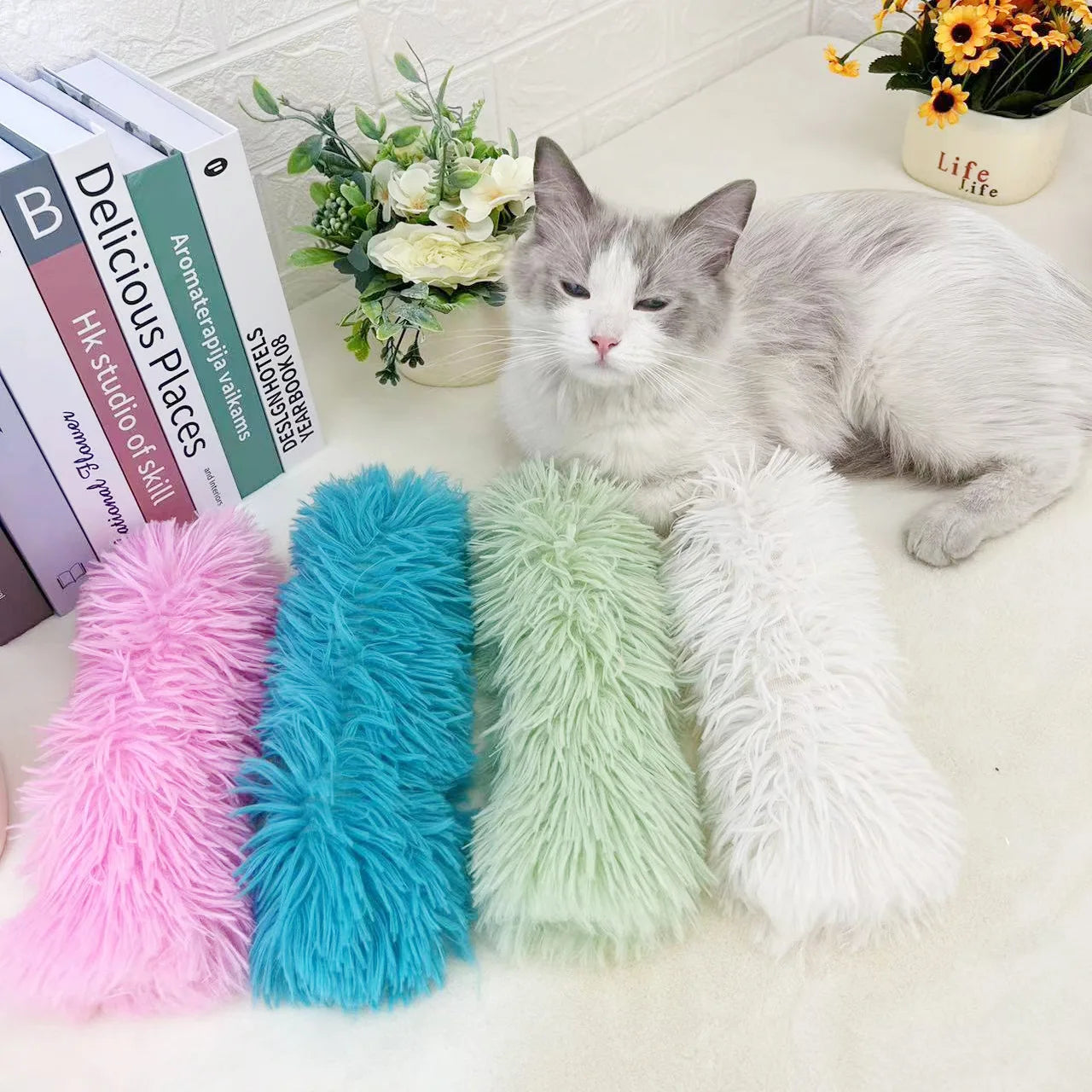 Plush Cat Chew Toy Catnip Self-Hi Bite Toys Strip Pillow Teaser Toys for Cats Soft Interactive Cat Plaything Katten Speelgoed